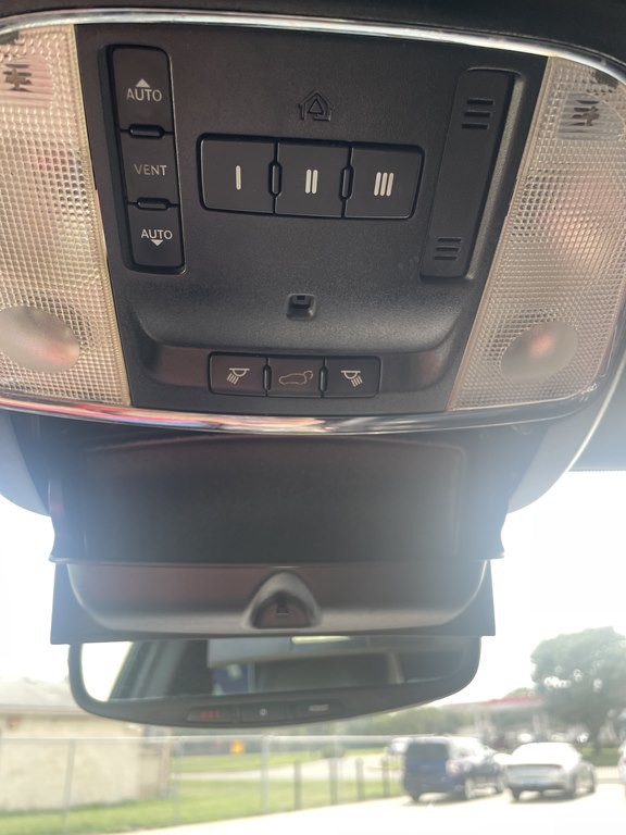 2017 Jeep Grand Cherokee Image 11