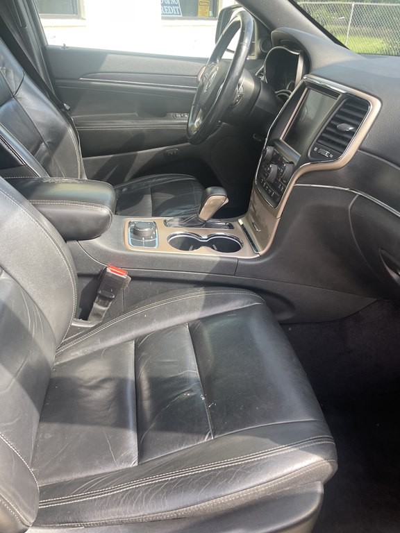 2017 Jeep Grand Cherokee Image 18