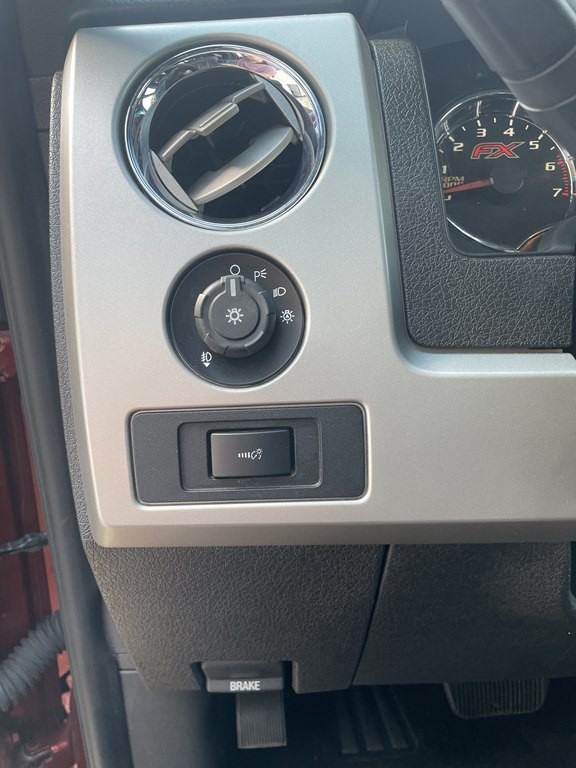 2014 Ford F-150 Image 10