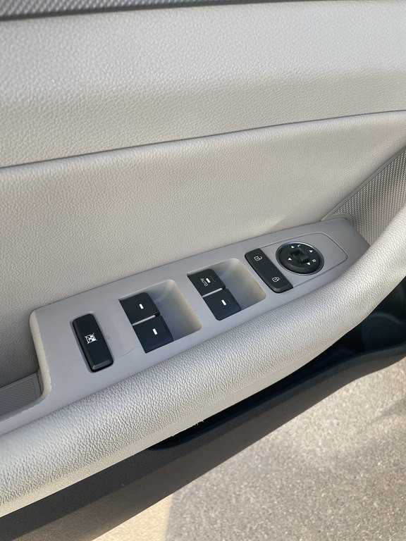 2015 Hyundai Sonata Image 6