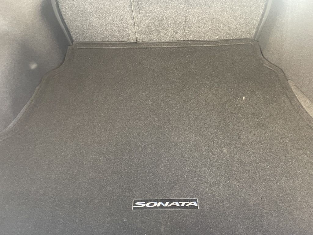 2015 Hyundai Sonata Image 25