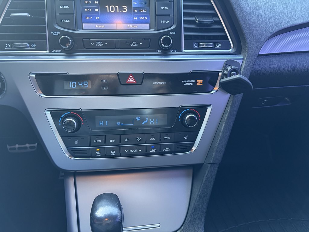 2015 Hyundai Sonata Image 14