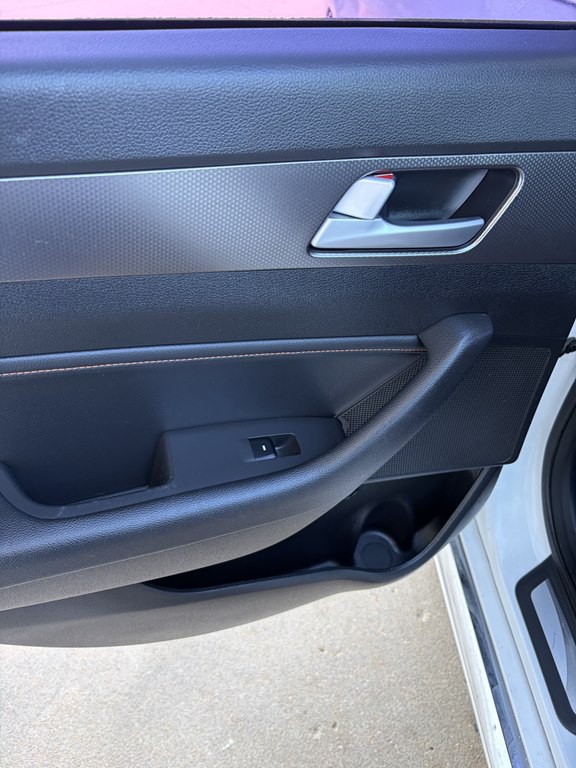 2015 Hyundai Sonata Image 21