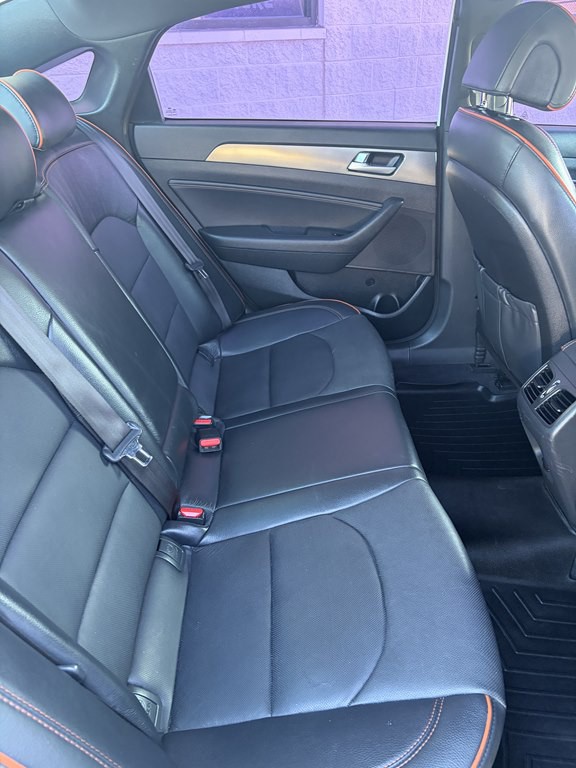 2015 Hyundai Sonata Image 25