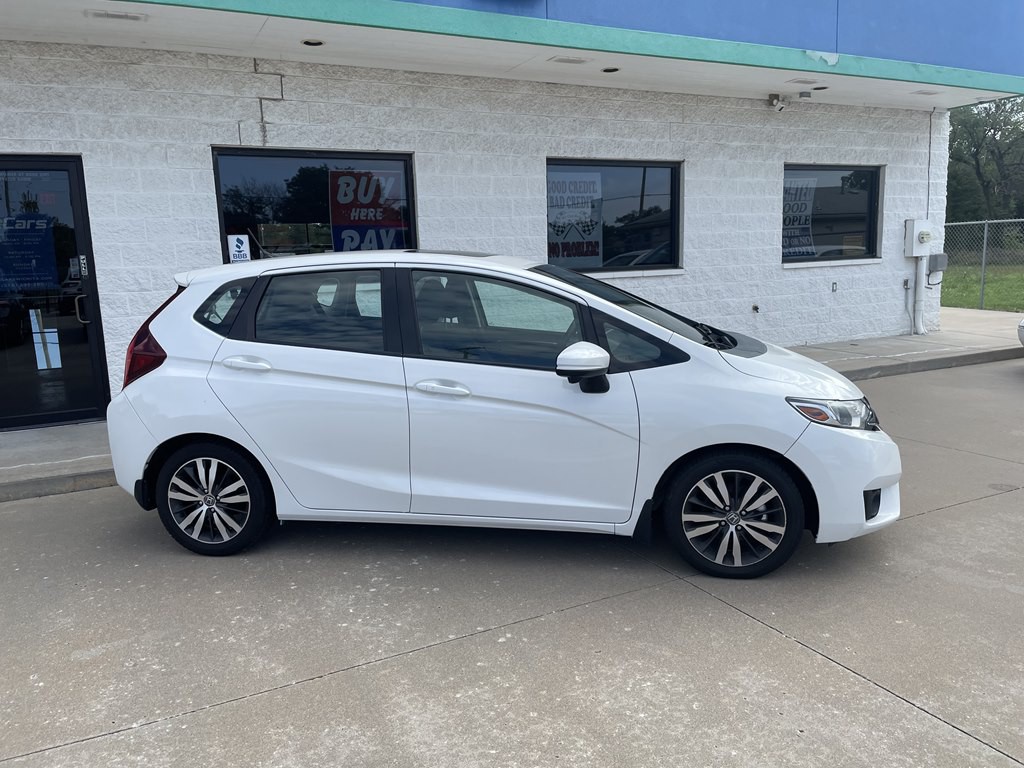 2015 Honda Fit Image 2