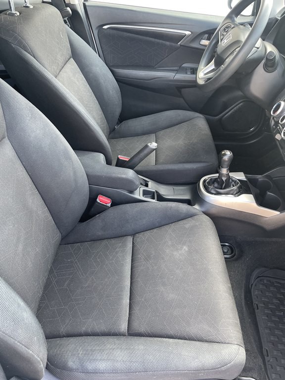 2015 Honda Fit Image 18