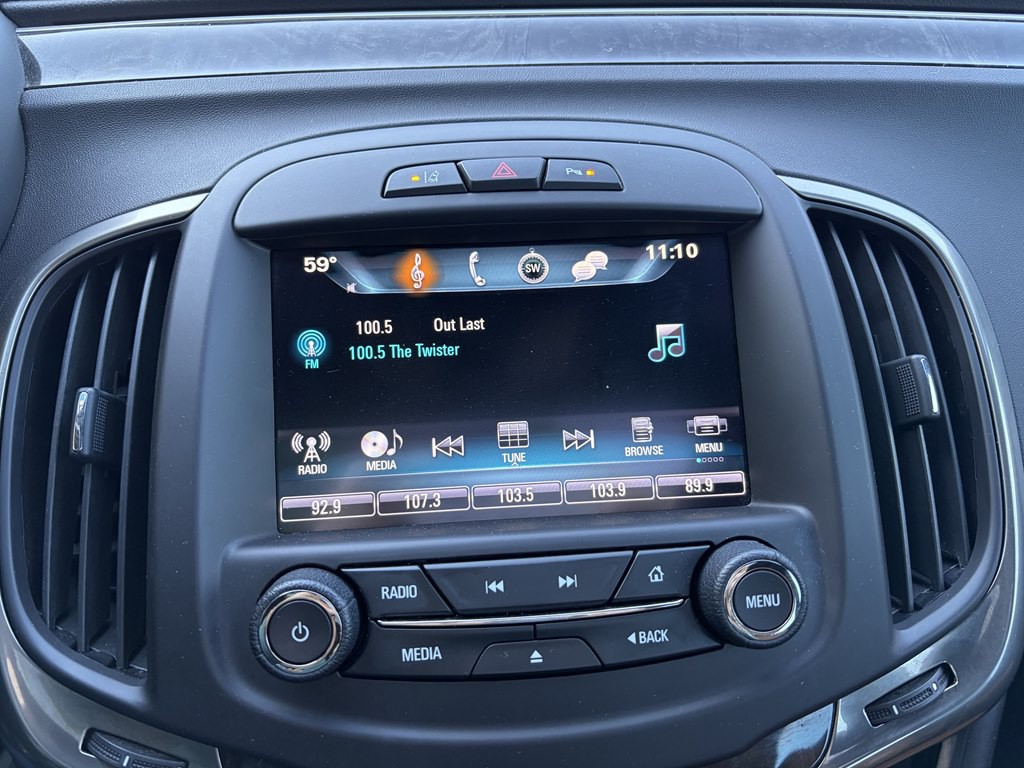 2016 Buick Lacrosse Image 14