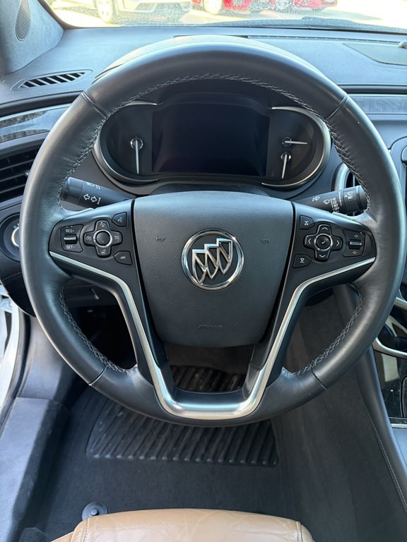2016 Buick Lacrosse Image 10