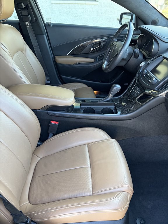 2016 Buick Lacrosse Image 20