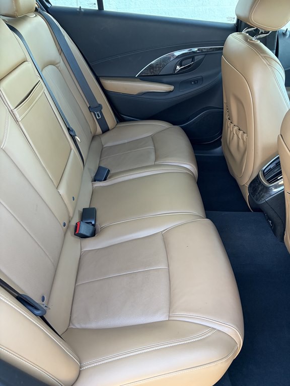 2016 Buick Lacrosse Image 26