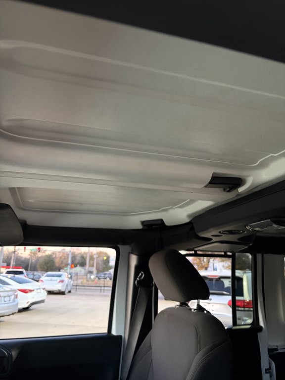 2017 Jeep Wrangler Unlimited Image 20