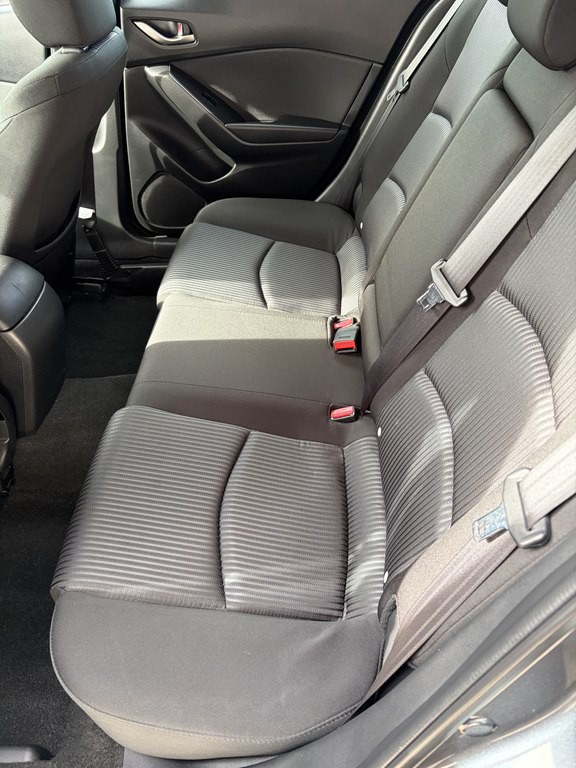 2016 Mazda Mazda3 Image 21