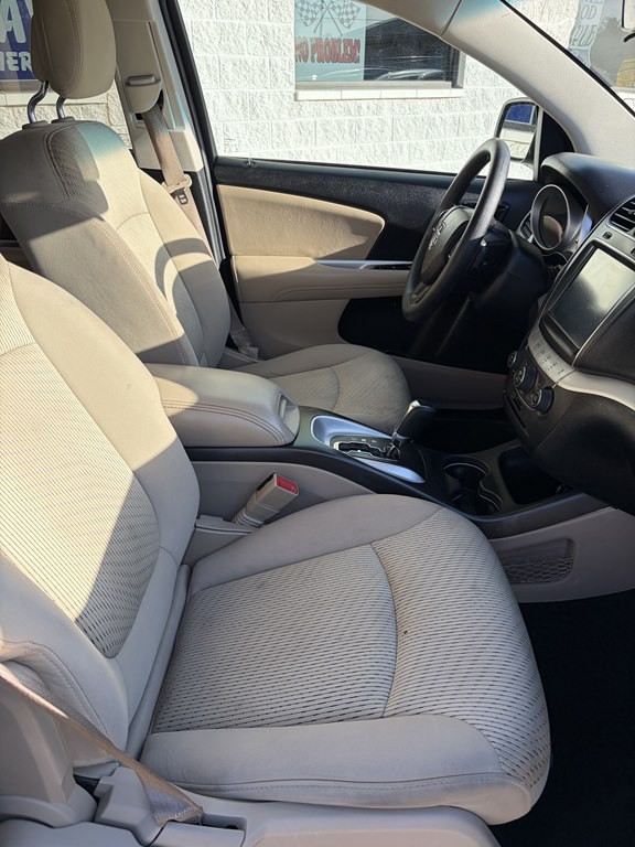 2017 Dodge Journey Image 17