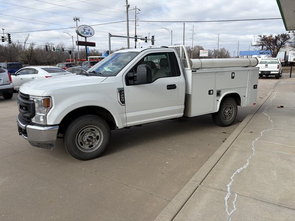 2021 Ford F-250 Image 4
