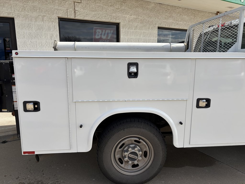 2021 Ford F-250 Image 6