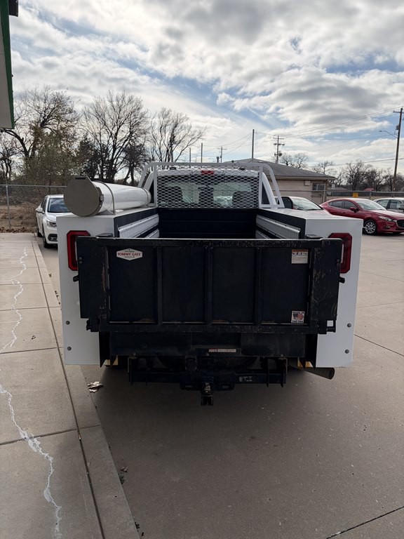 2021 Ford F-250 Image 9