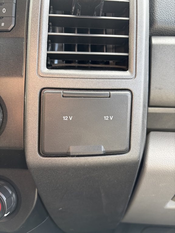 2021 Ford F-250 Image 21