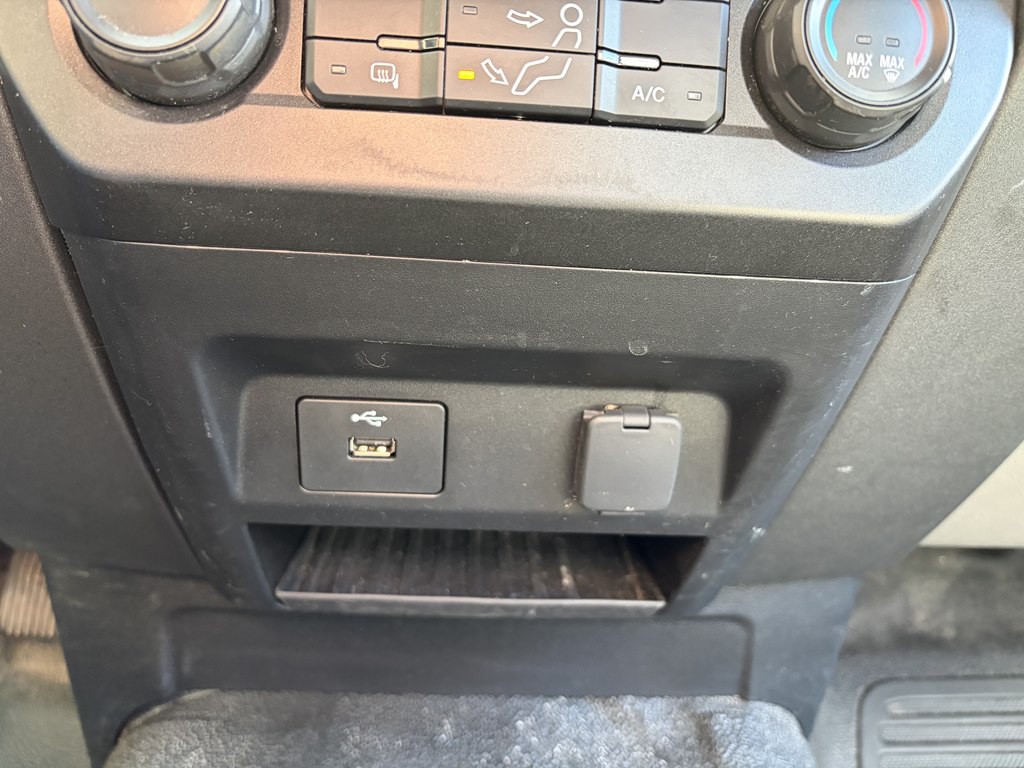 2021 Ford F-250 Image 20