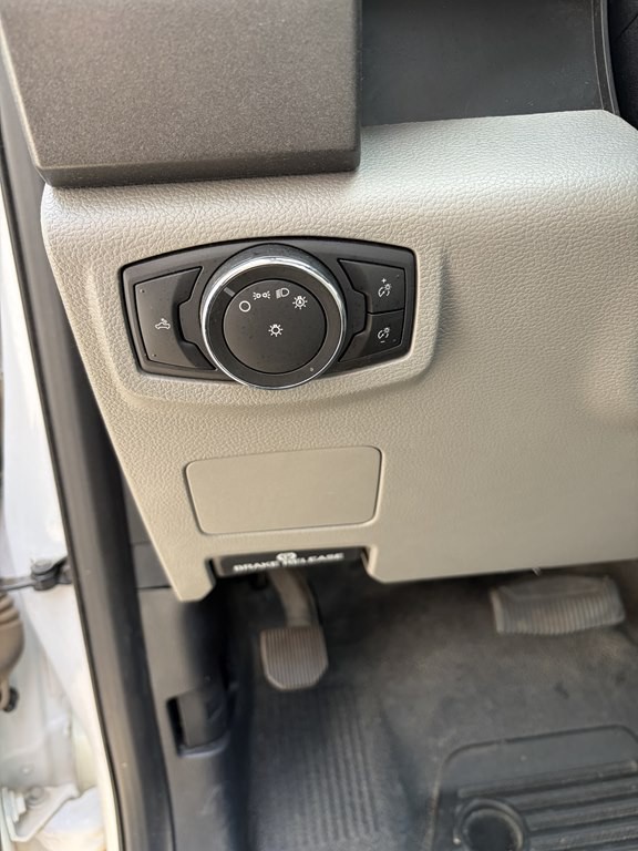 2021 Ford F-250 Image 12