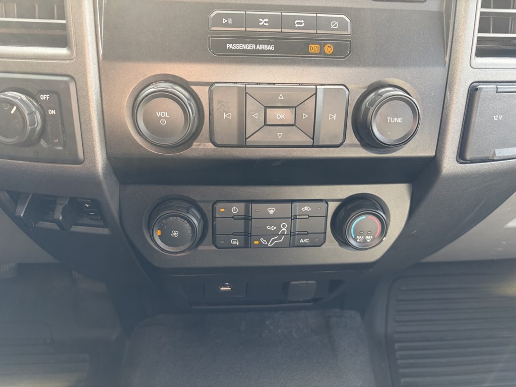 2021 Ford F-250 Image 18