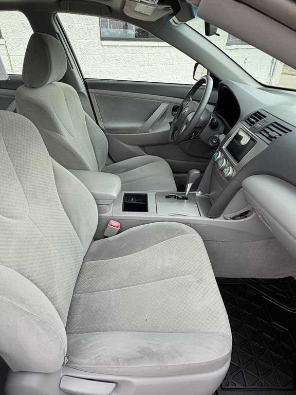 2009 Toyota Camry Image 20