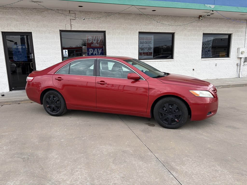 2009 Toyota Camry Image 2