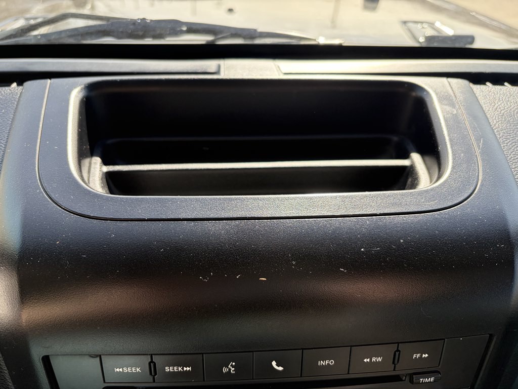 2012 Jeep Wrangler Image 11