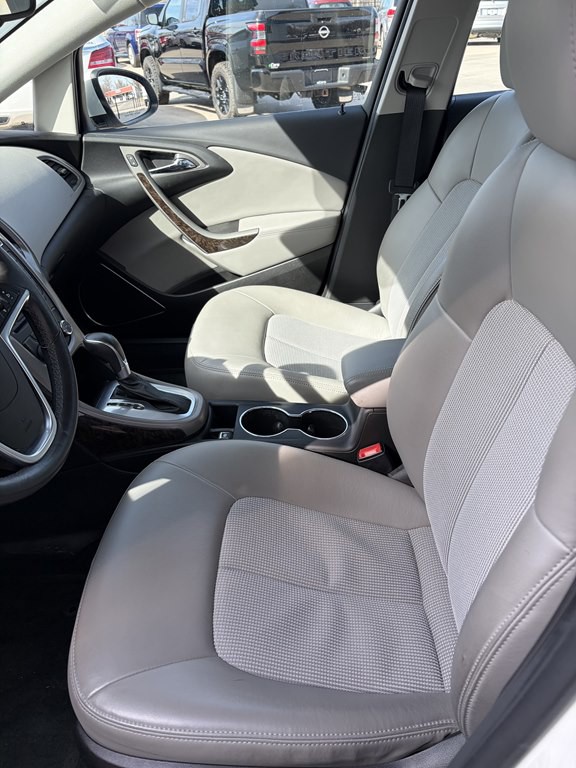 2013 Buick Verano Image 7