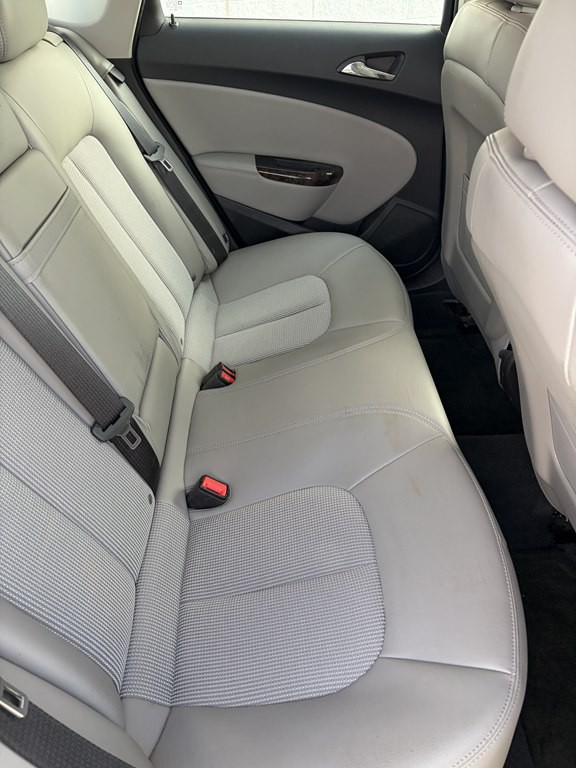 2013 Buick Verano Image 24