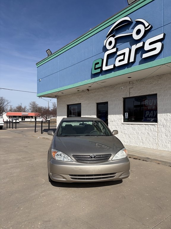 2002 Toyota Camry Image 3