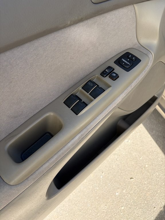 2002 Toyota Camry Image 6