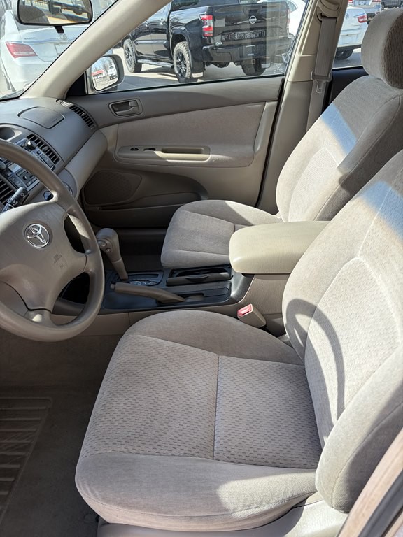 2002 Toyota Camry Image 7