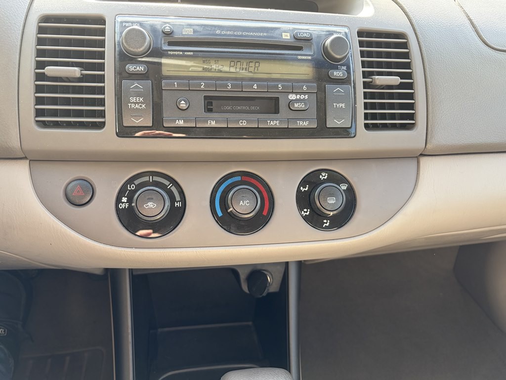 2002 Toyota Camry Image 14