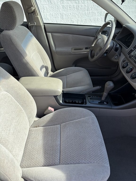 2002 Toyota Camry Image 18