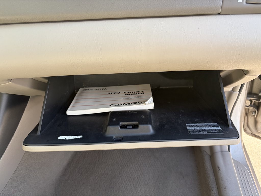 2002 Toyota Camry Image 19
