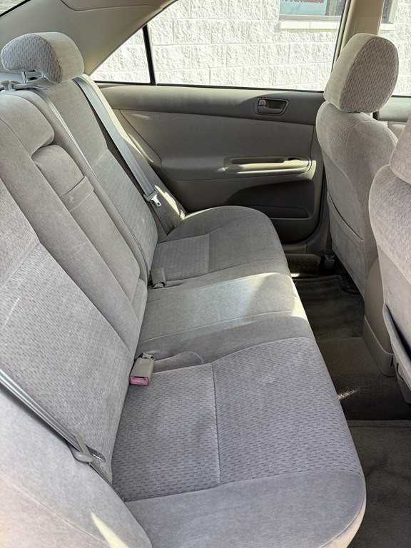 2002 Toyota Camry Image 24