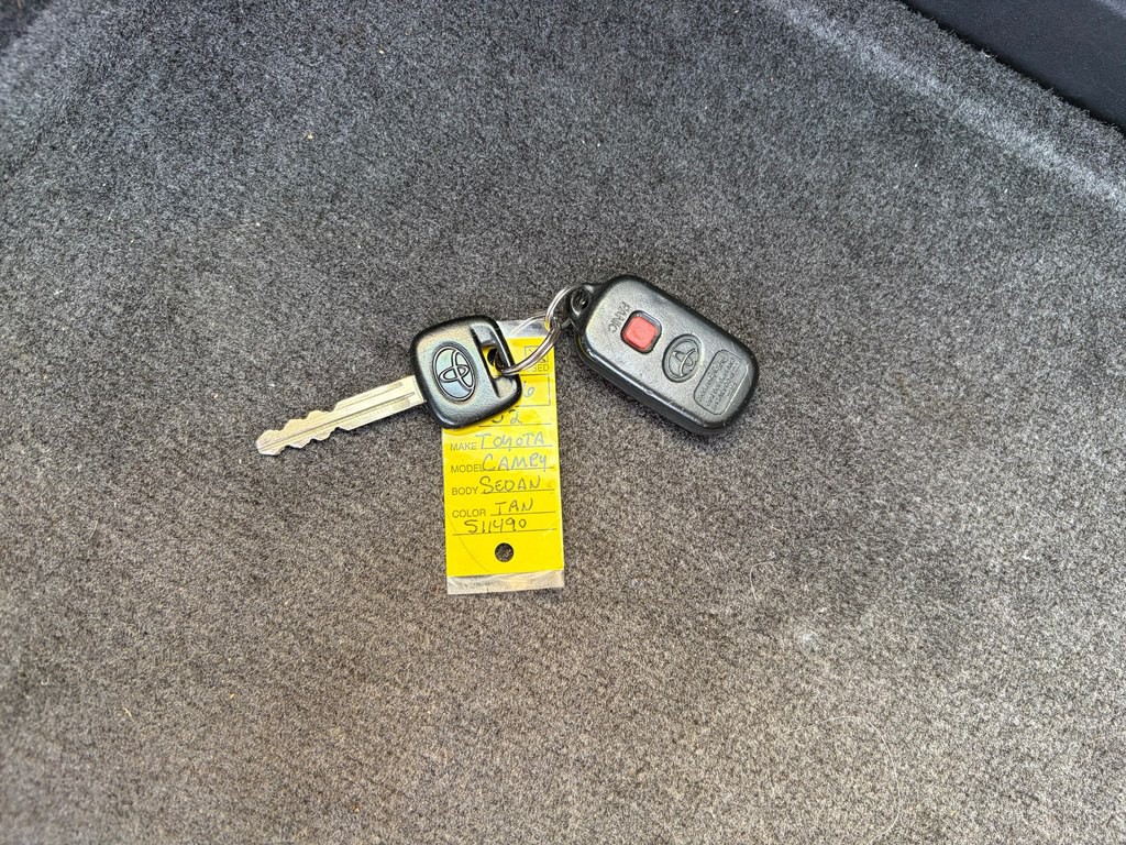 2002 Toyota Camry Image 28