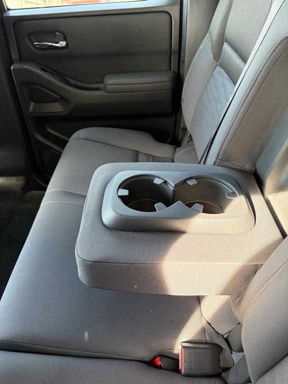 2023 Nissan Frontier Image 23