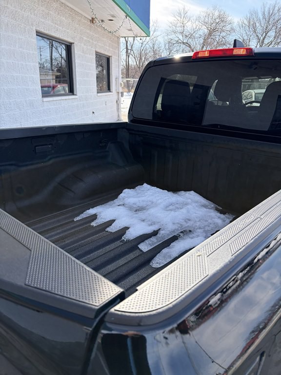 2023 Nissan Frontier Image 28