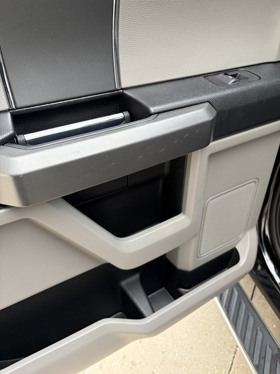 2017 Ford F-150 Image 21