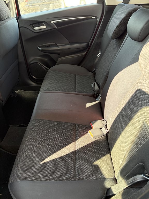 2016 Honda Fit Image 21