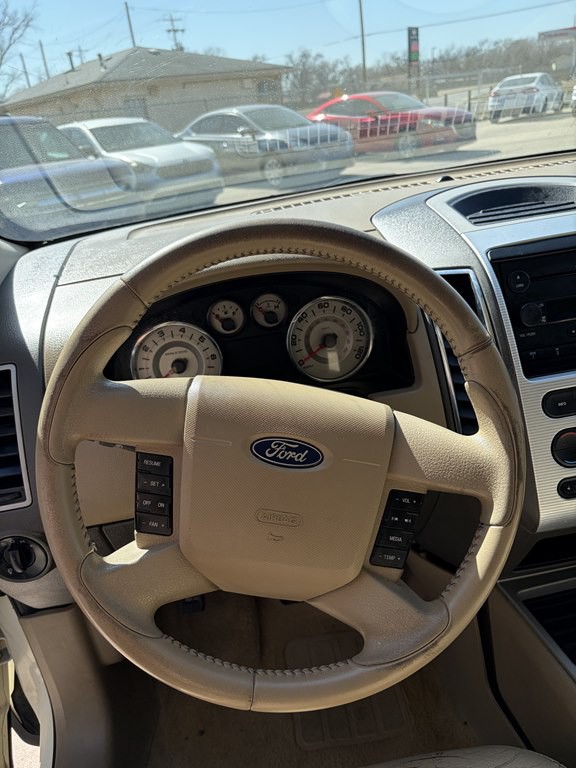 2007 Ford Edge Image 9