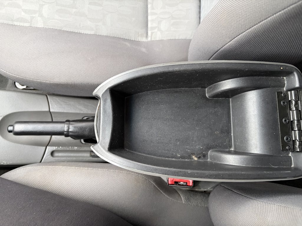 2005 Ford Focus Image 15