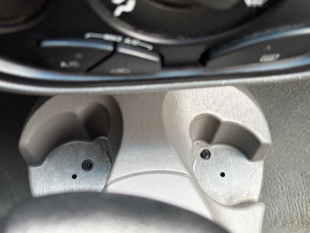 2005 Ford Focus Image 13