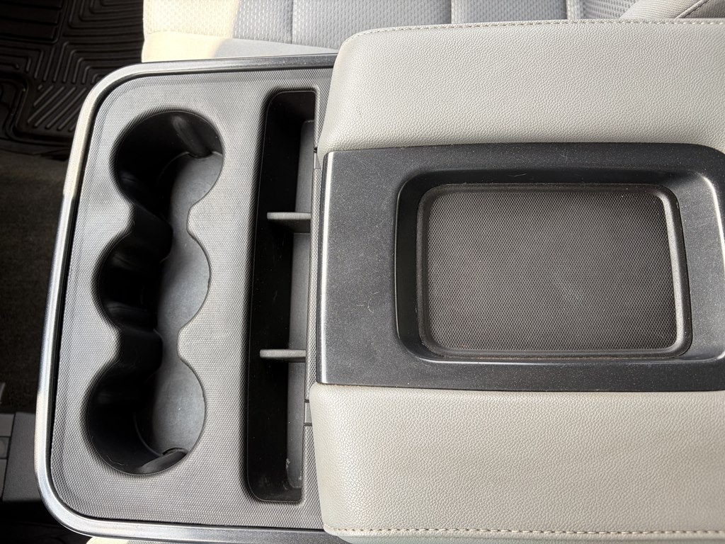 2016 GMC Sierra Image 18