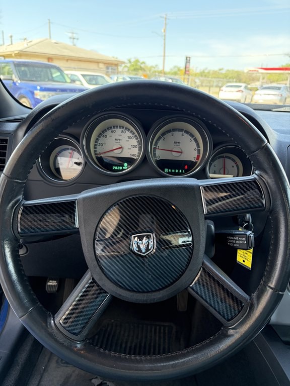 2009 Dodge Challenger Image 11