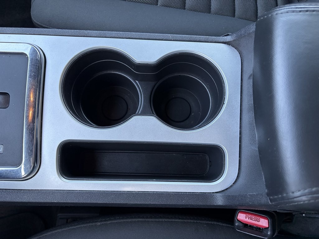 2009 Dodge Challenger Image 16