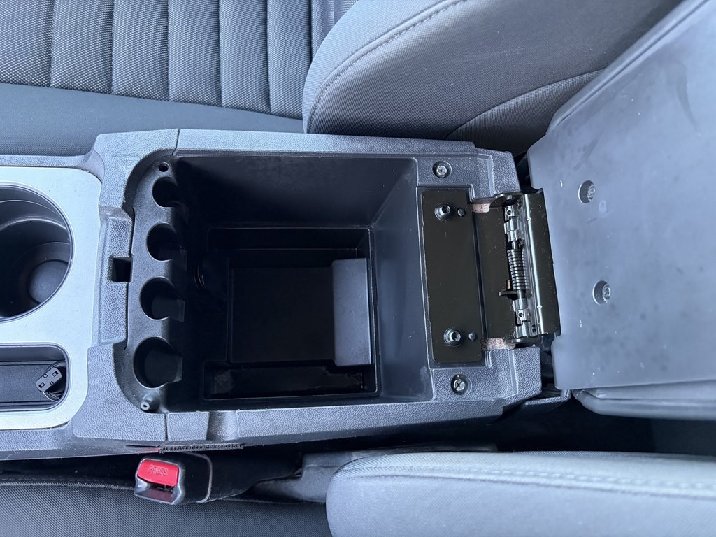 2009 Dodge Challenger Image 17