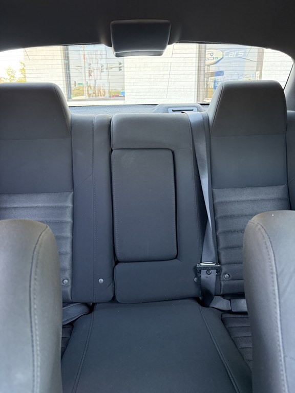 2009 Dodge Challenger Image 20