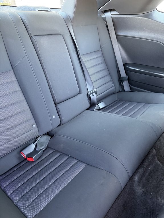 2009 Dodge Challenger Image 22